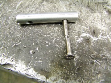 Failed sample showing fracture of the screw